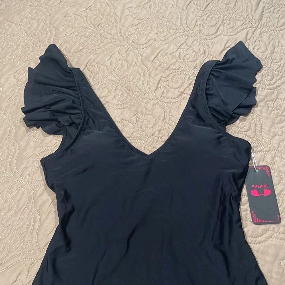 Cute Black Swimsuit - Picture 2 of 9